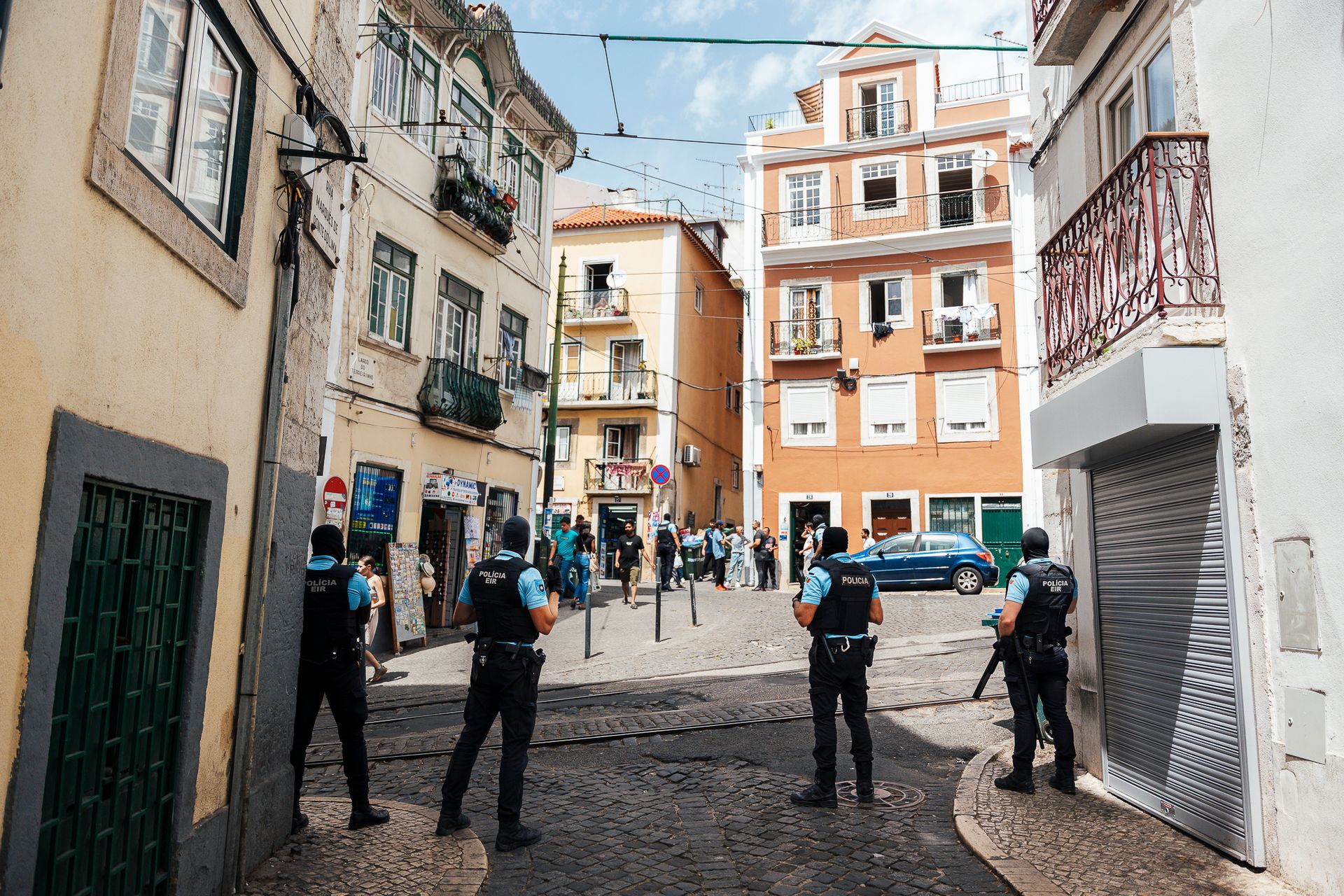 Operação da PSP no Bairro da Mouraria - 2 - 0