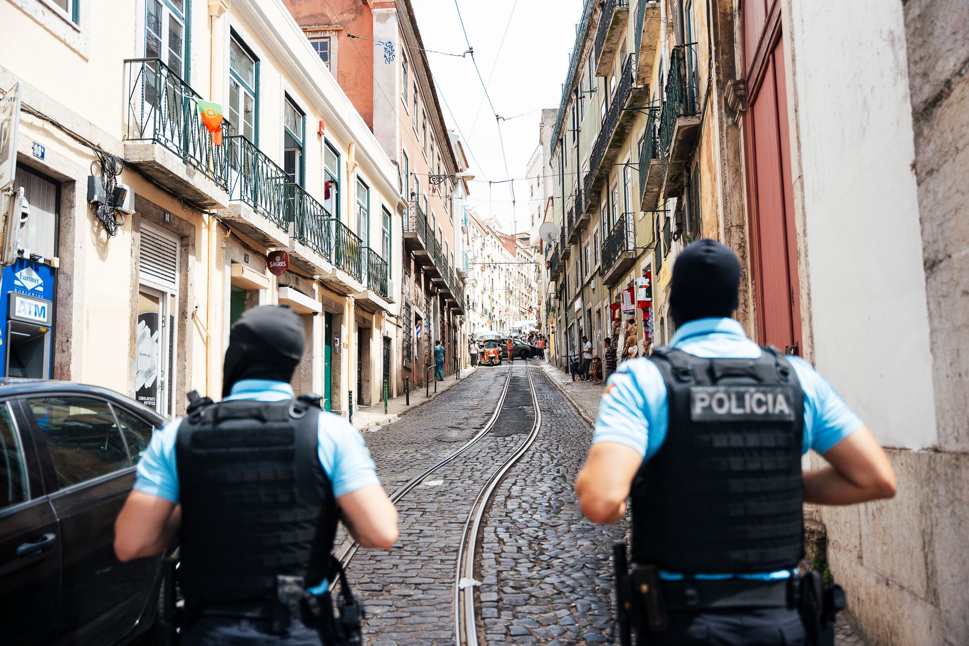 Operação da PSP no Bairro da Mouraria - 2 - 0