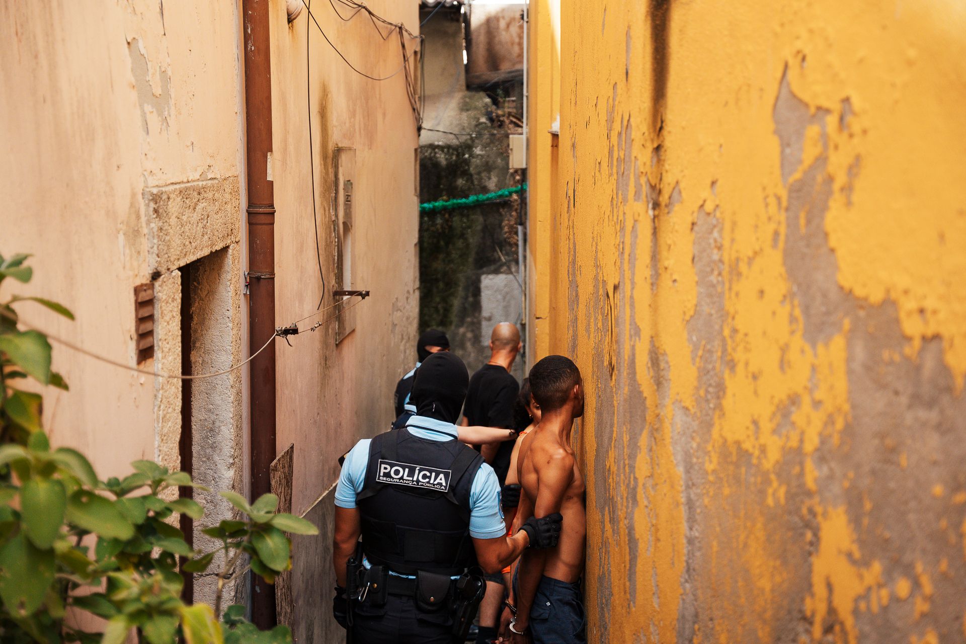 Operação da PSP no Bairro da Mouraria - 2 - 0