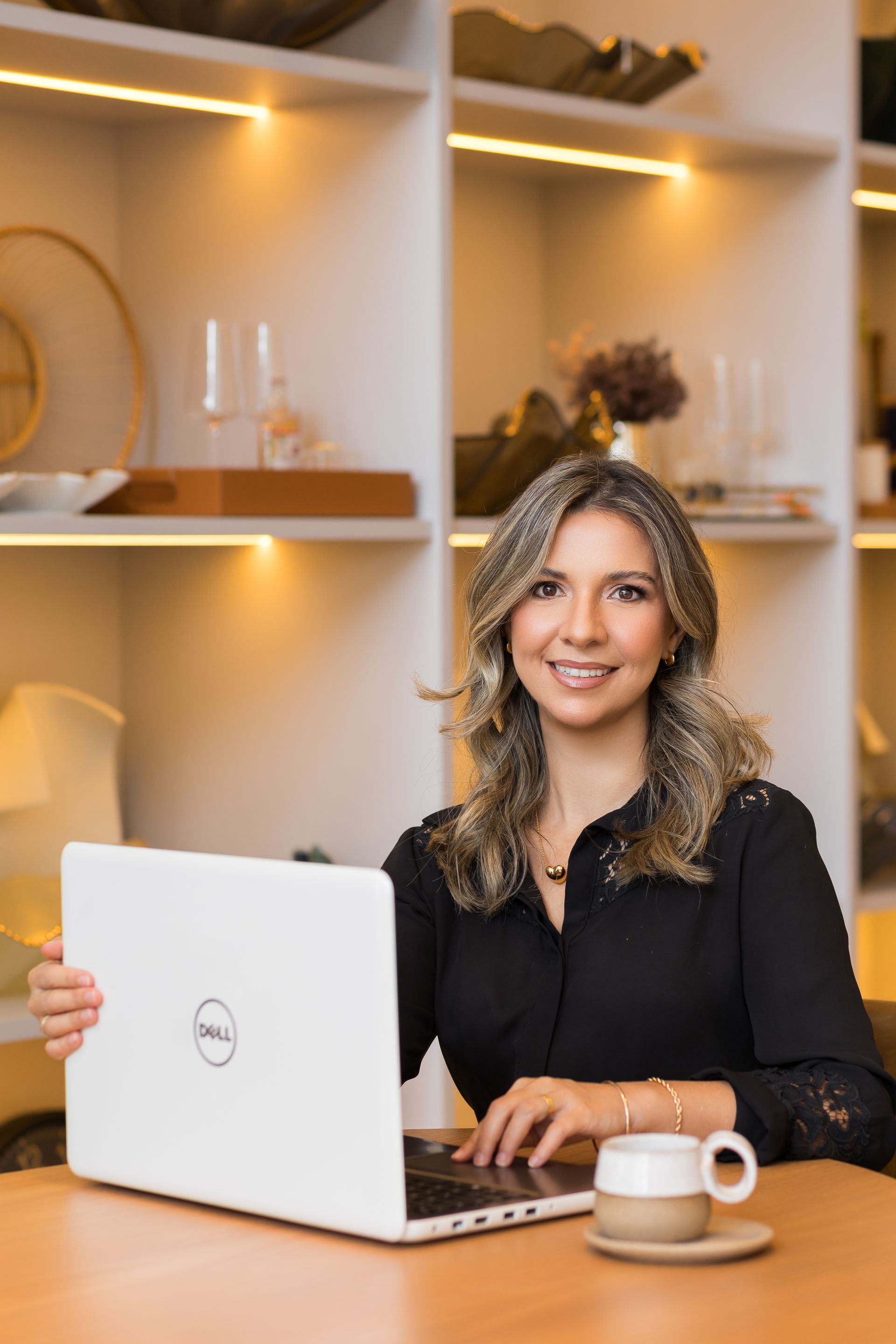 Corporativo - 2 - 27