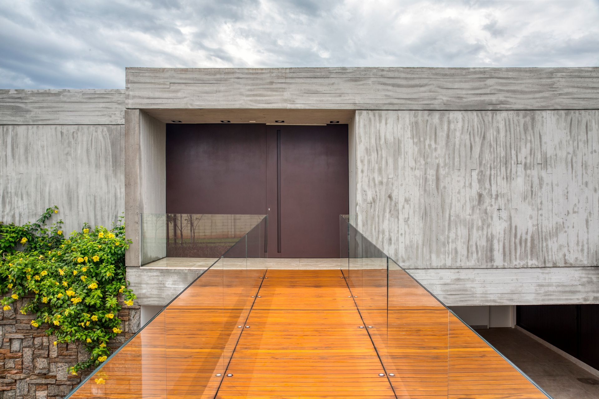 CASA H+W - 1 - 1