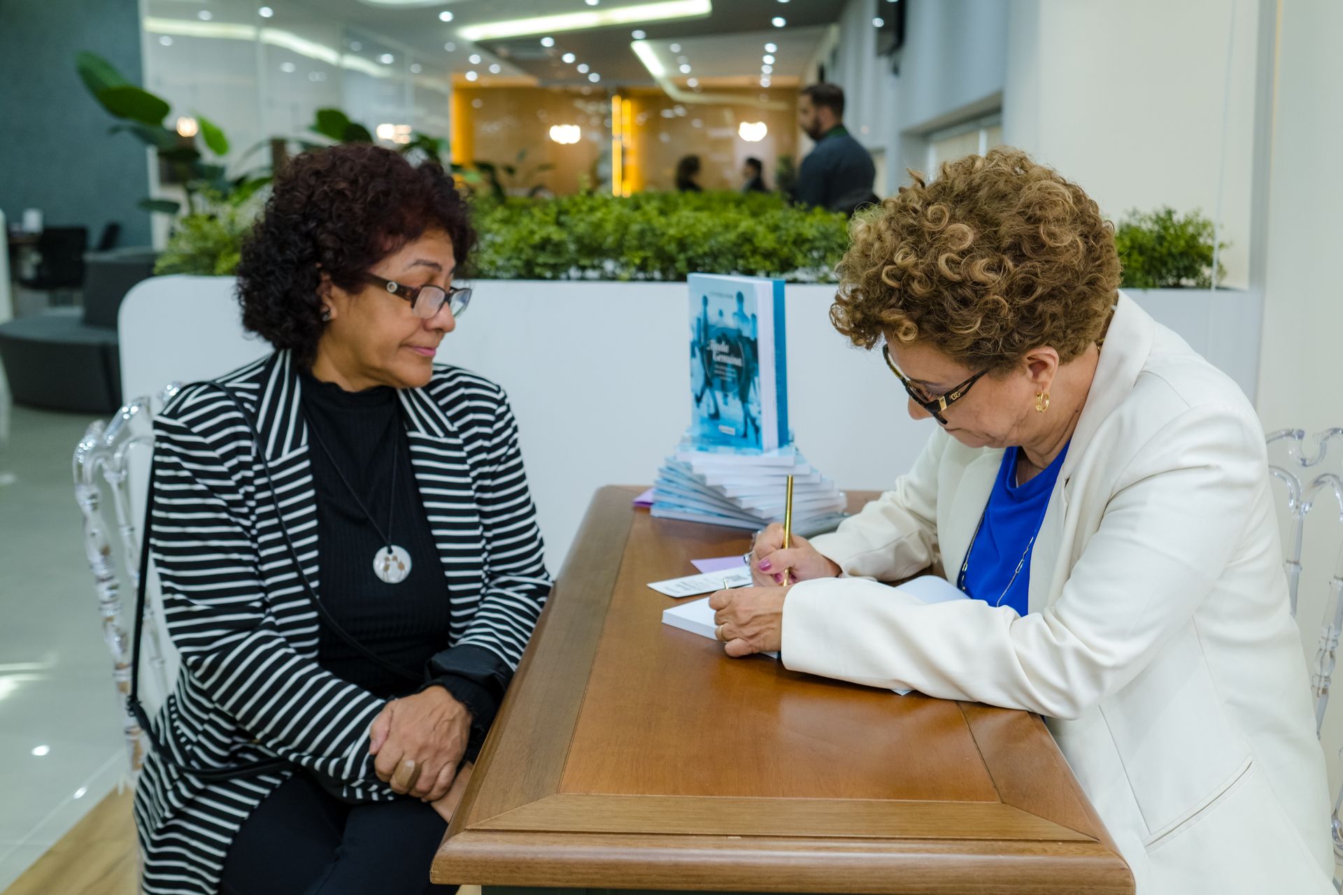 Lançamento do livro Ajuda Genuína - 2 - 91