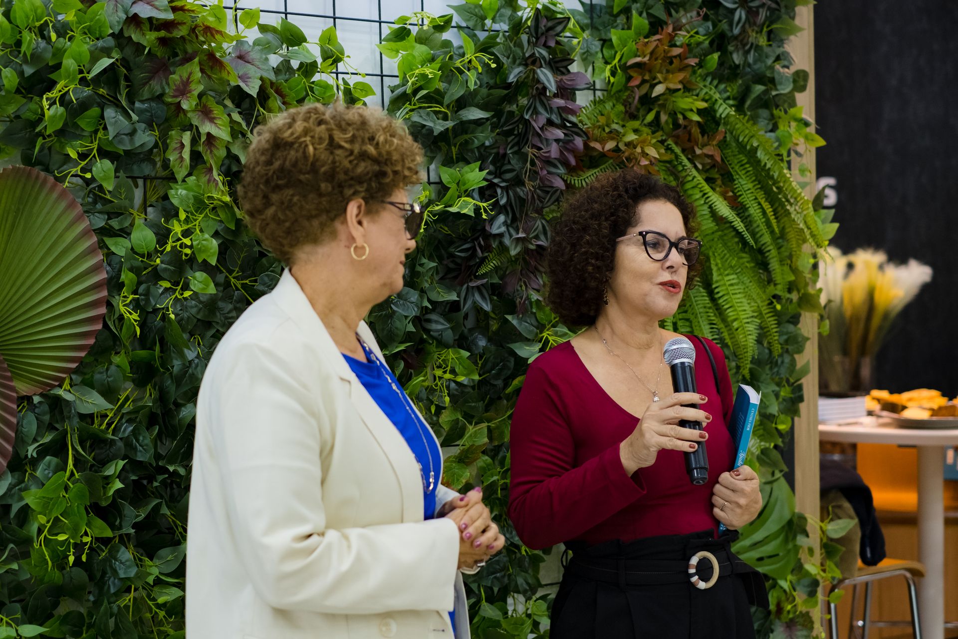 Lançamento do livro Ajuda Genuína - 2 - 77