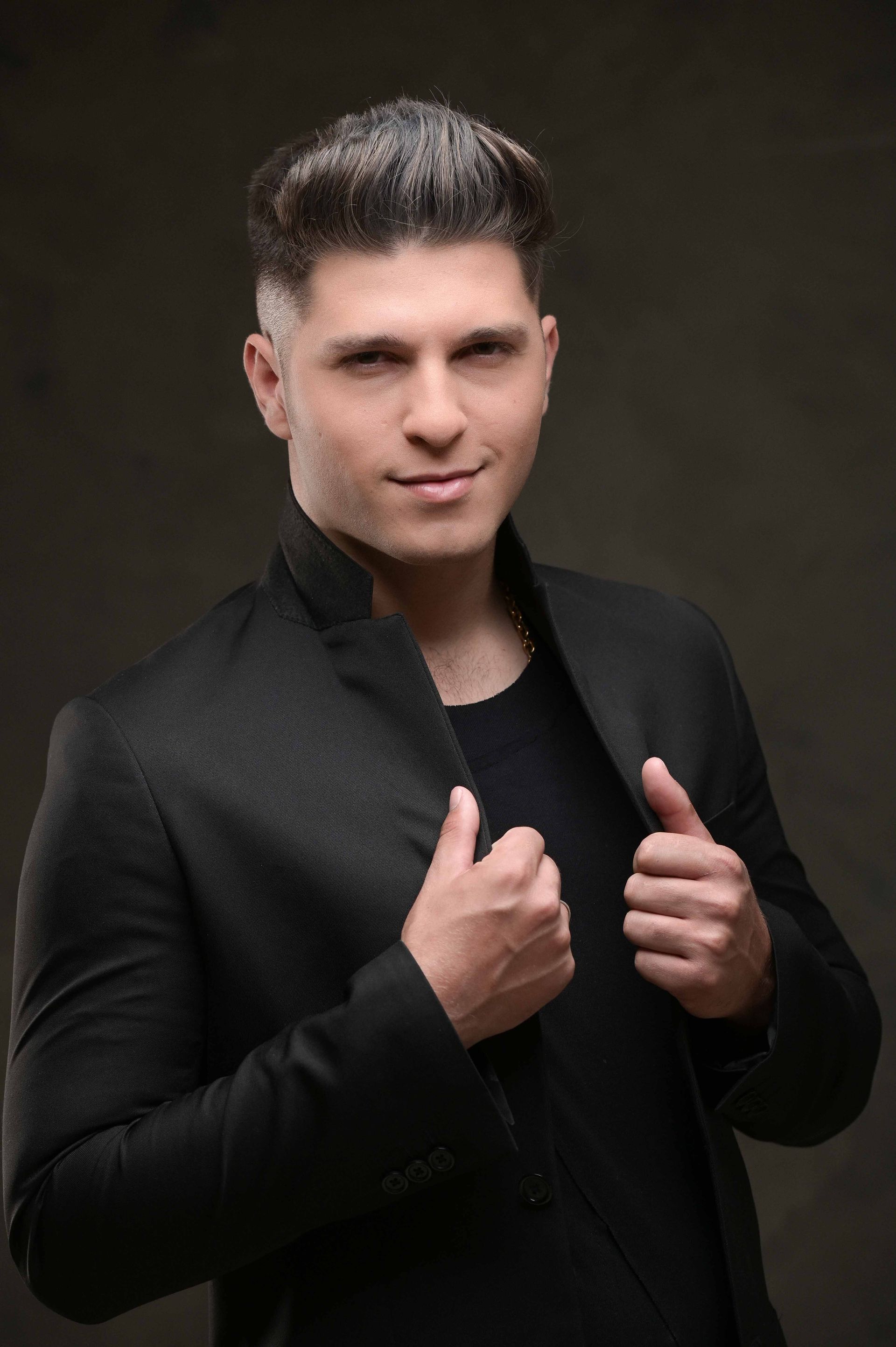 Fotos Corporativas para Cantores: Capturando a Essência de Matheus Ferreira - 2 - 1