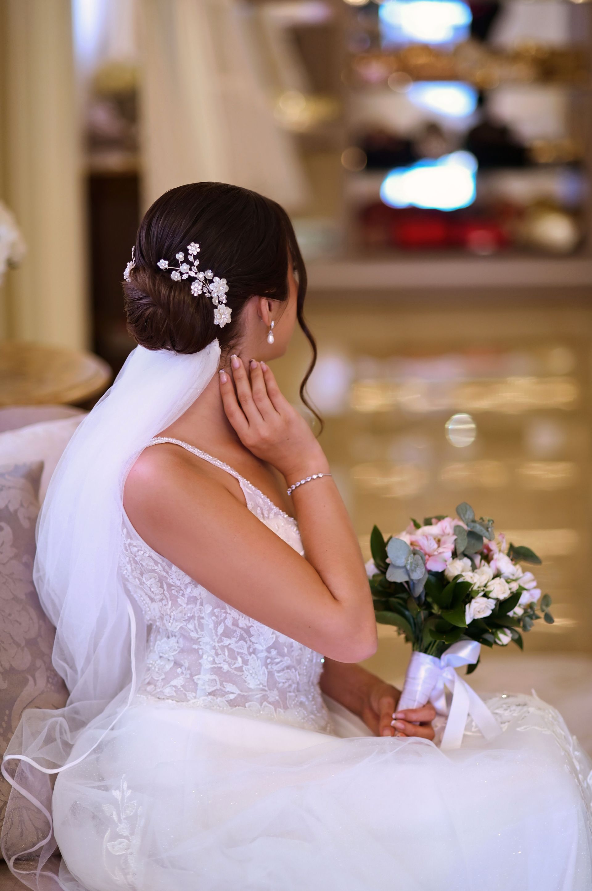 “Joice Capoli: Consultoria de Imagem para Noivas – Uma Nova Tendência no Universo dos Casamentos” - 2 - 0