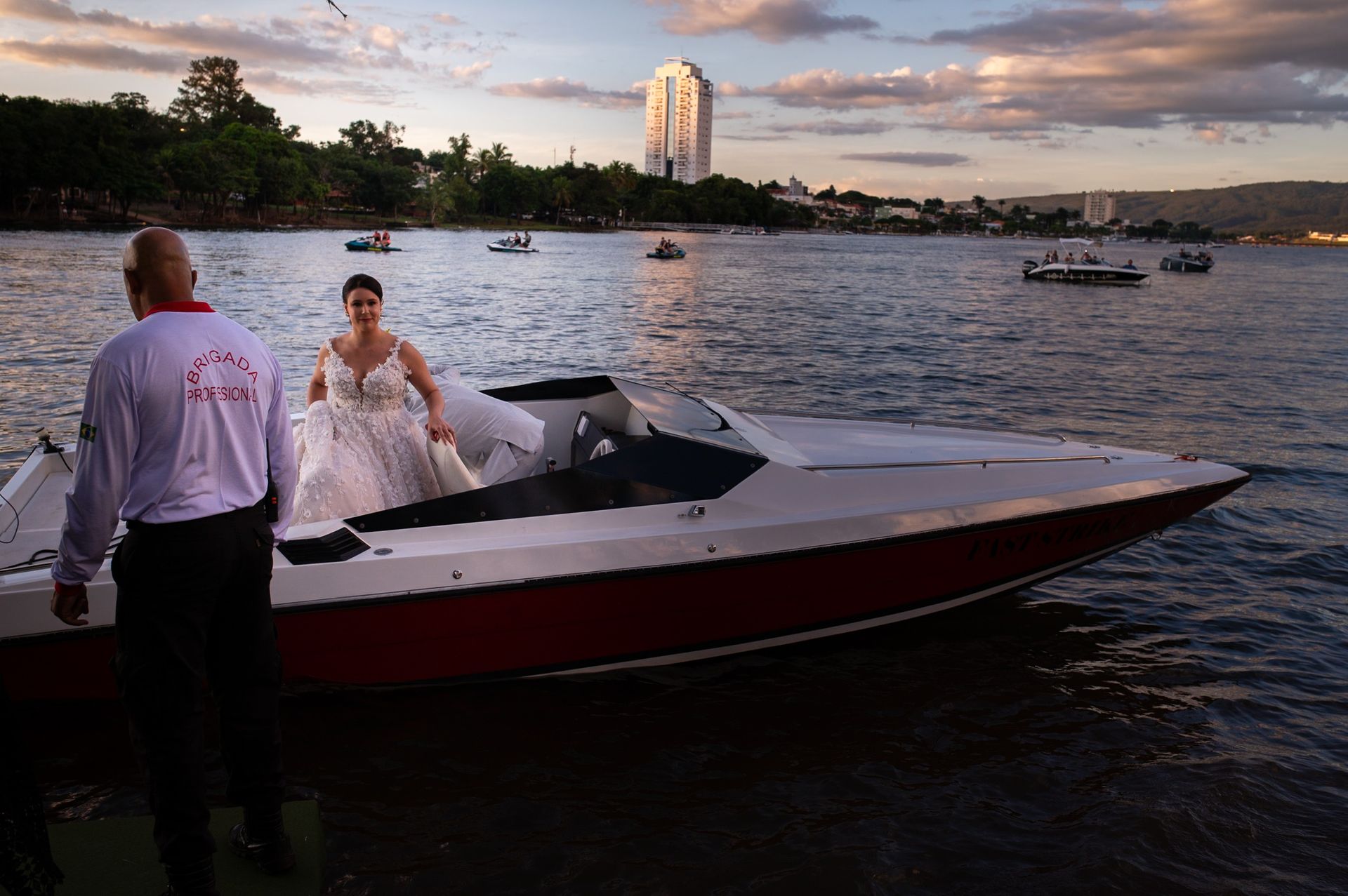 Casamento em Rifaina SP na Beira do Rio Grande — Um Wedding Dream ao Pôr do Sol - 3 - 33