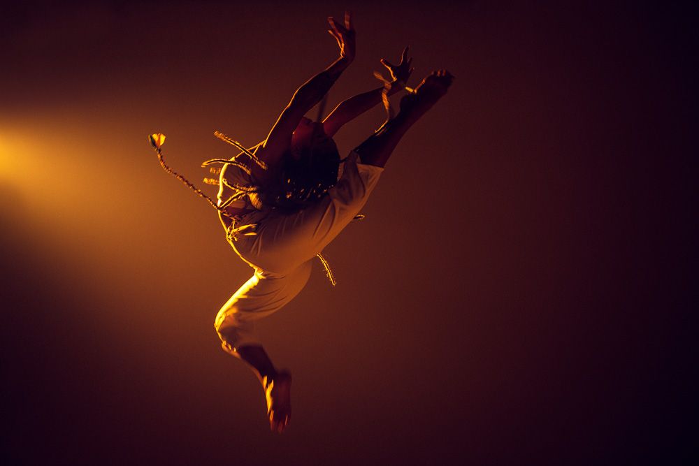 Capoeira Dança e Luz - 2 - 1