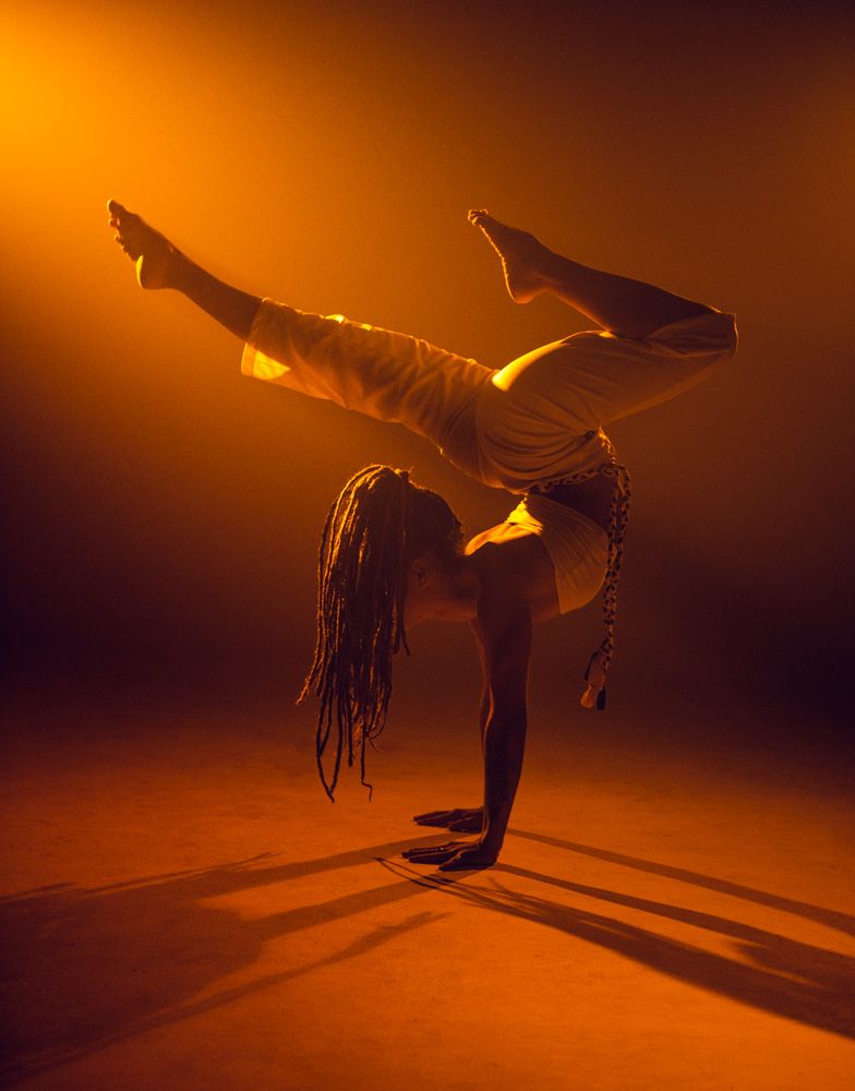 Capoeira Dança e Luz - 2 - 0