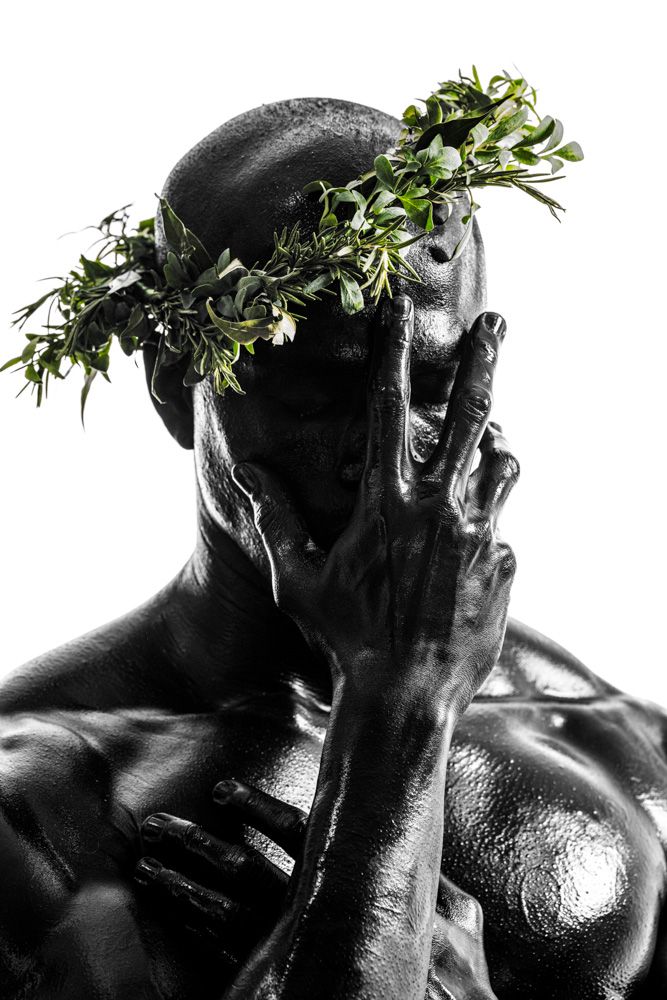 SANTO DE CABEÇA - COROAS - 3 - 0