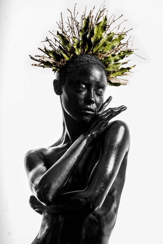 SANTO DE CABEÇA - COROAS - 3 - 0