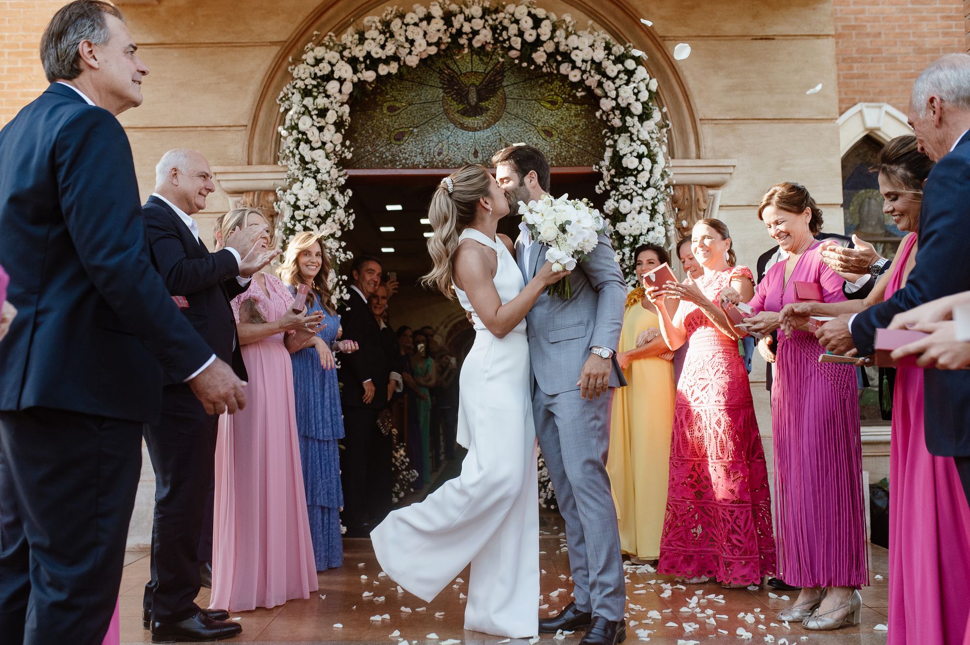 Casamento na Capela Mãe Rainha Orlândia - SP - 1 - 70