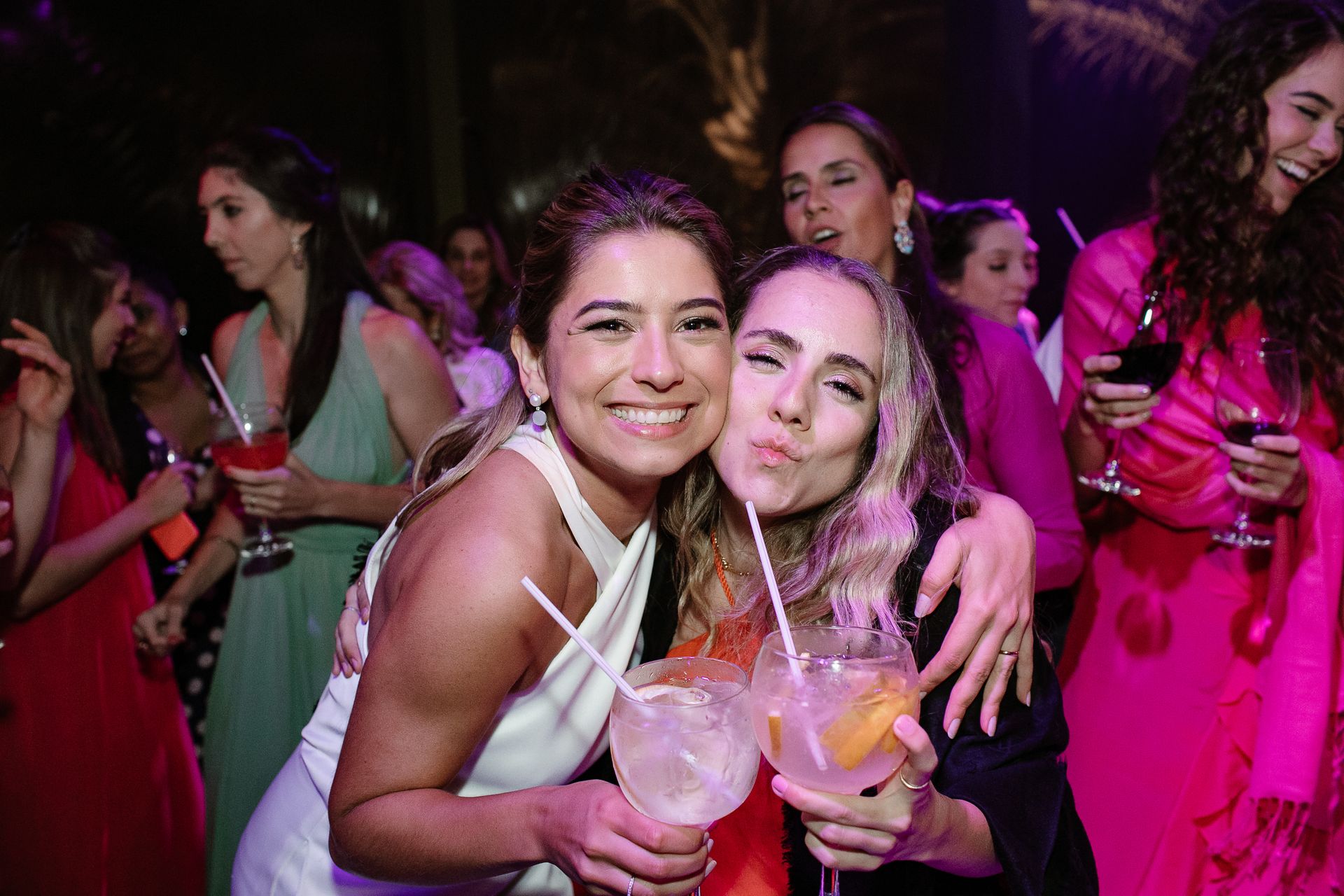 Casamento na Capela Mãe Rainha Orlândia - SP - 1 - 144