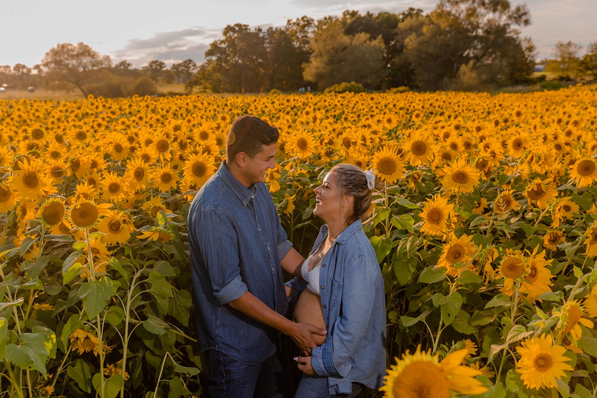 Blooming Love: Estefani's Maternity Photoshoot - 2 - 1