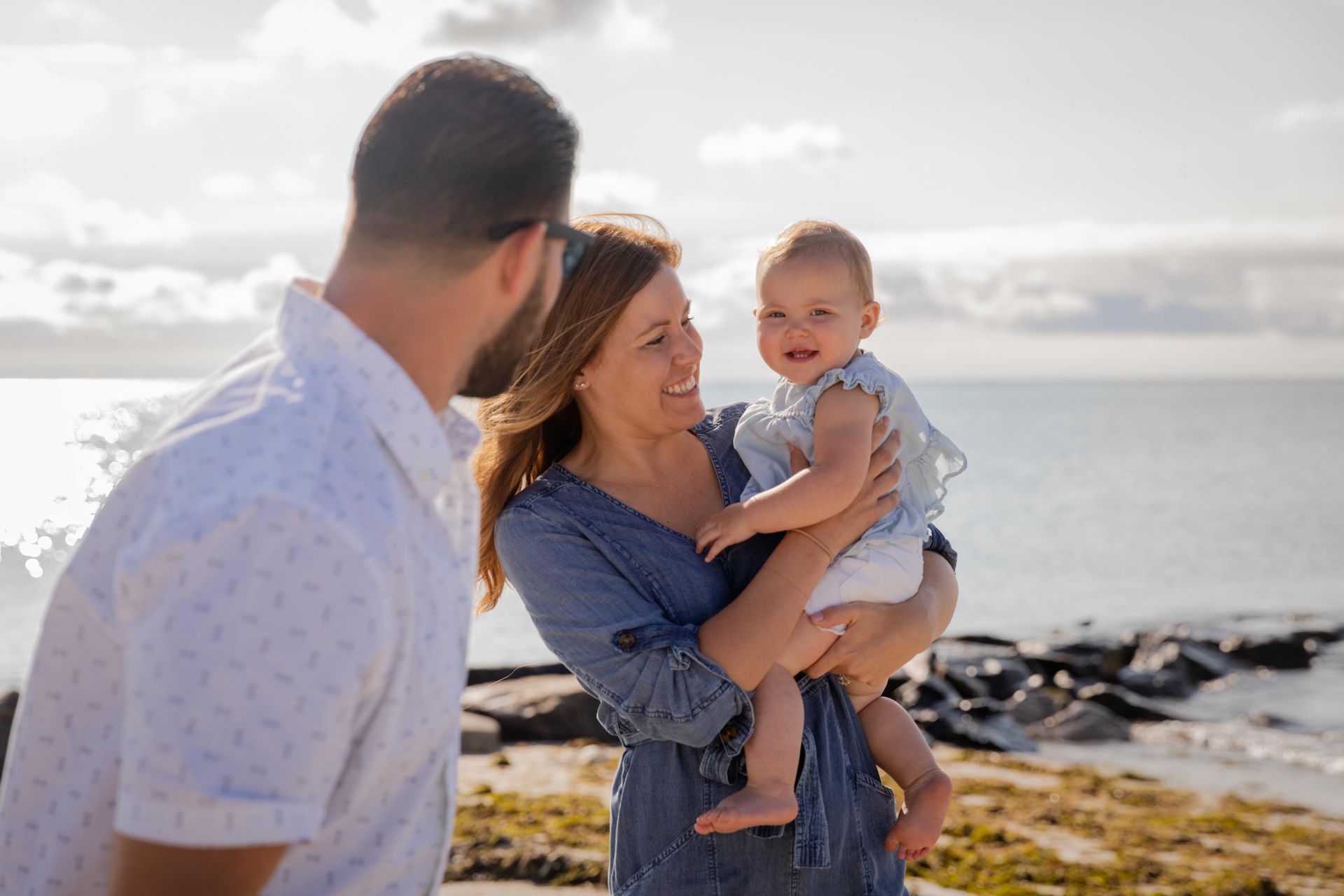 Sunshine and Smiles: The Knaupp 2021 Family Photoshoot - 2 - 2