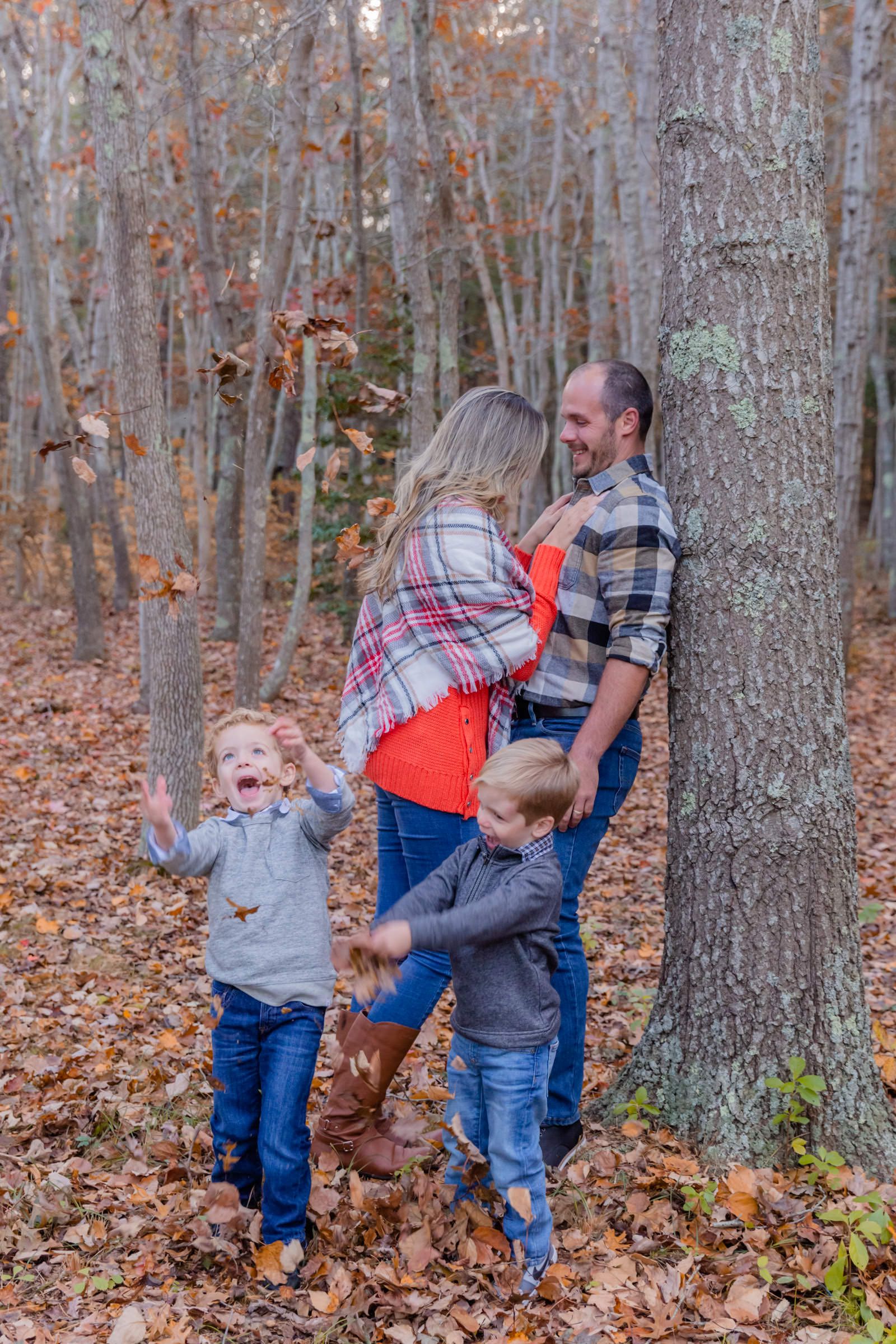 Joyful Moments: The Zocantes Family Shoot - 2 - 0