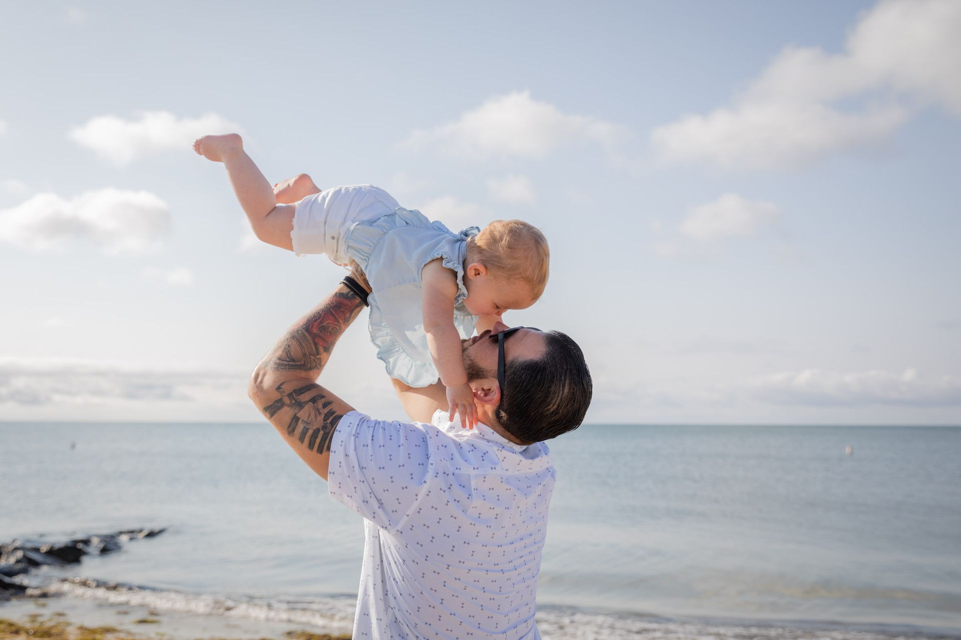 Sunshine and Smiles: The Knaupp 2021 Family Photoshoot - 2 - 3