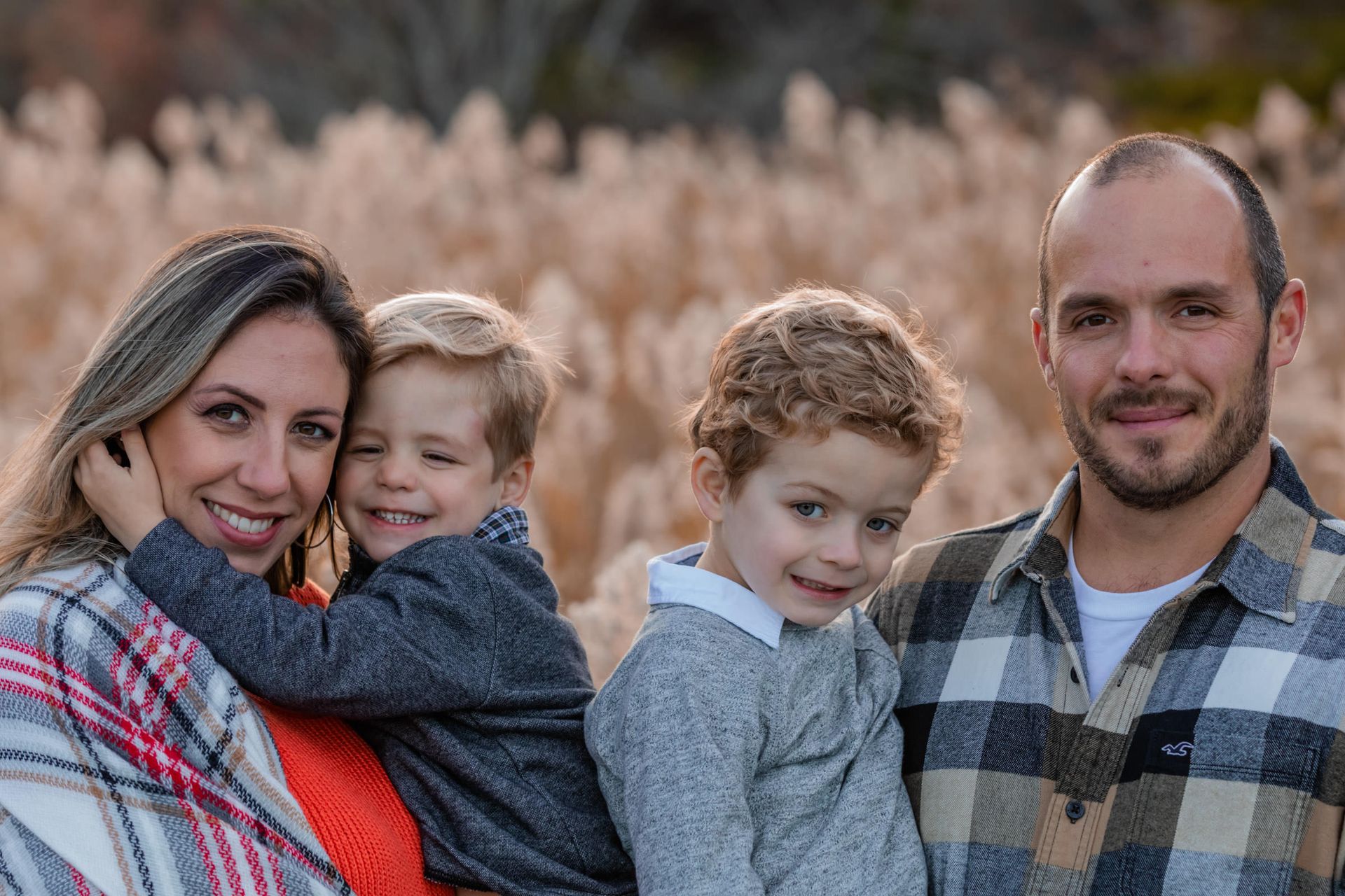 Joyful Moments: The Zocantes Family Shoot - 2 - 2