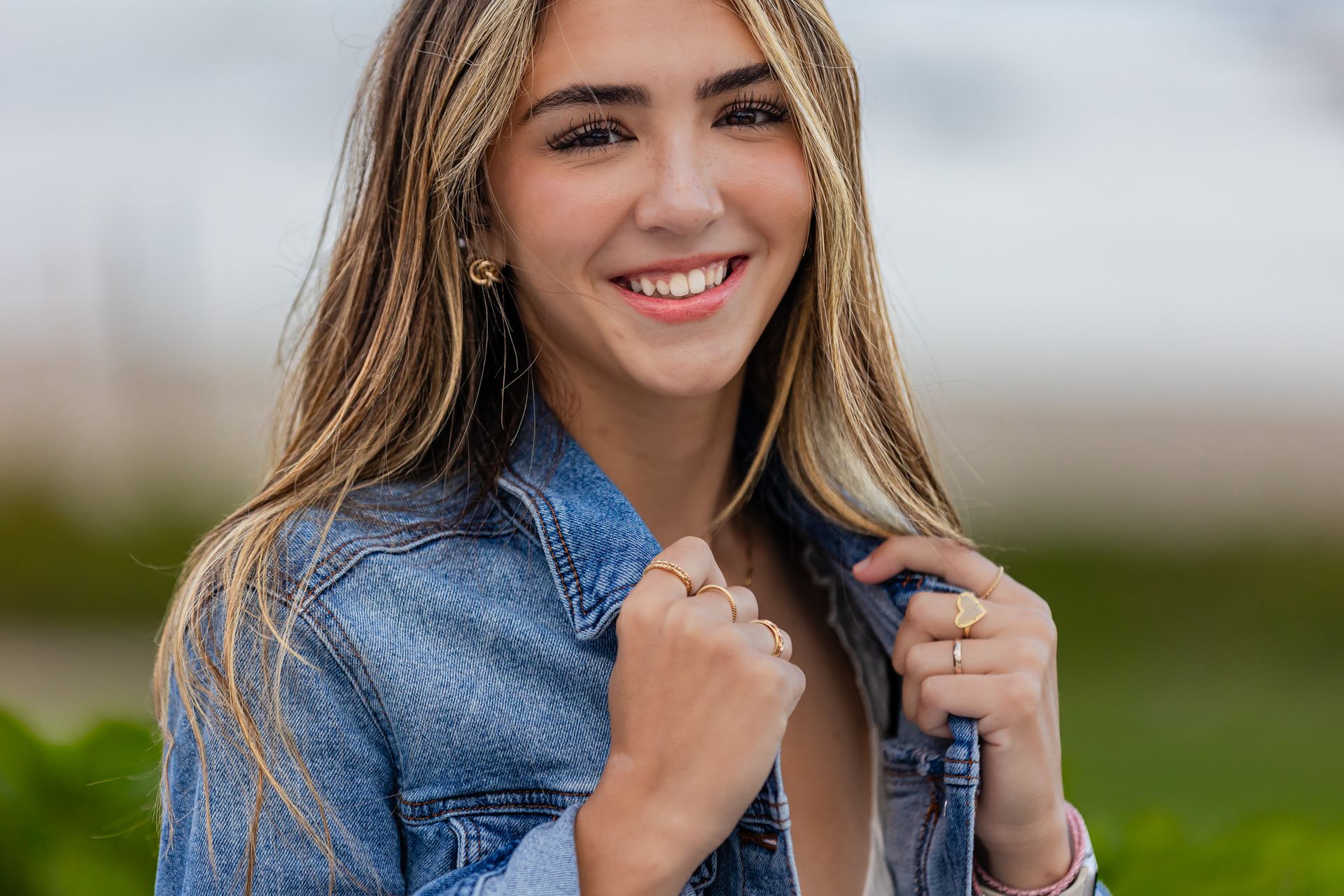 Sunny Memories: Lali's High School Senior - 2 - 0