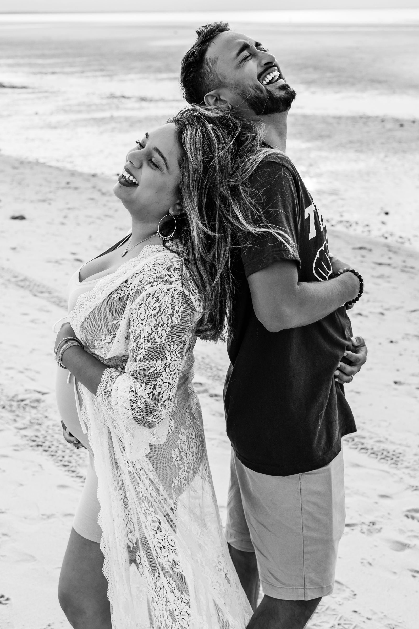 Coastal Bliss: Brittney's Maternity Shoot - 2 - 3