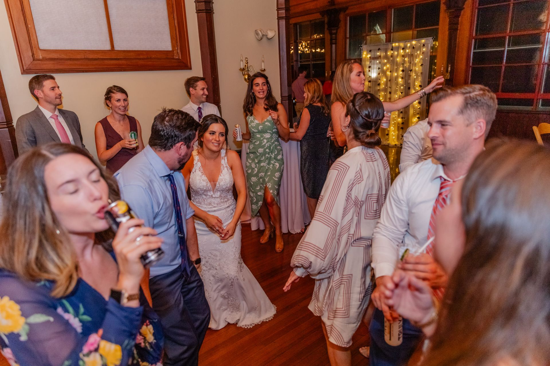 Elizabeth & Bradley's Sunny Wedding at Kinney Bungalow - 2 - 3