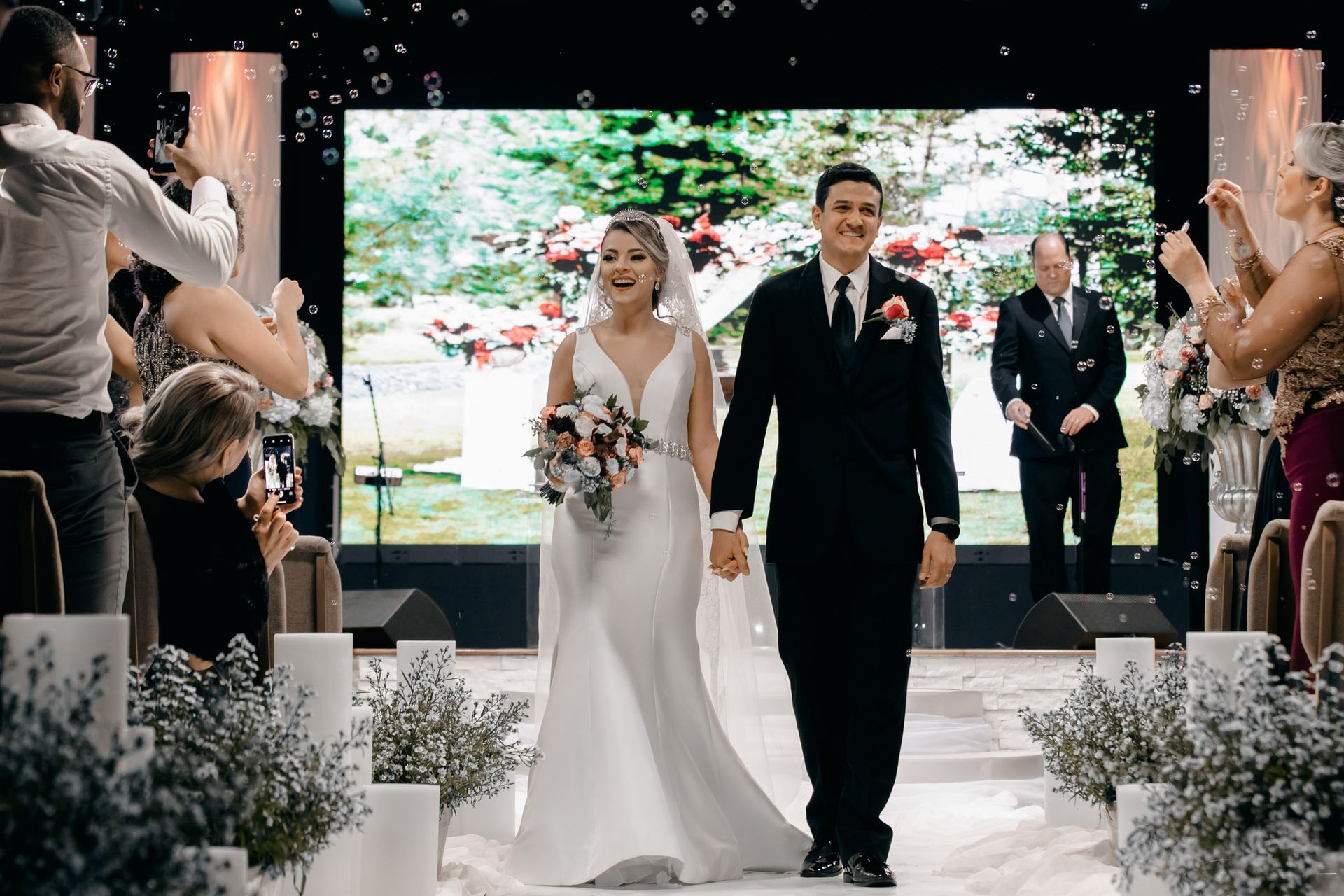 Estefani & Leandro's Winter Wedding - 2 - 1