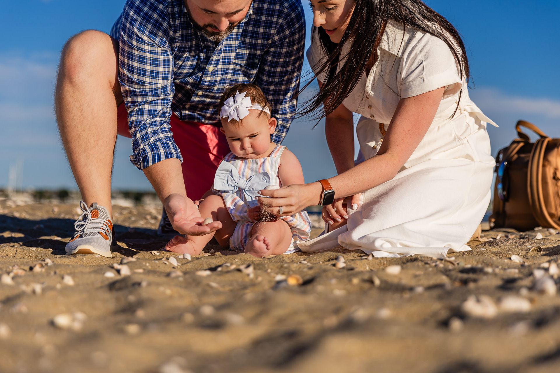 New Beginnings: The Nolans Family’s Joyful Session at Brant Point Lighthouse - 2 - 1