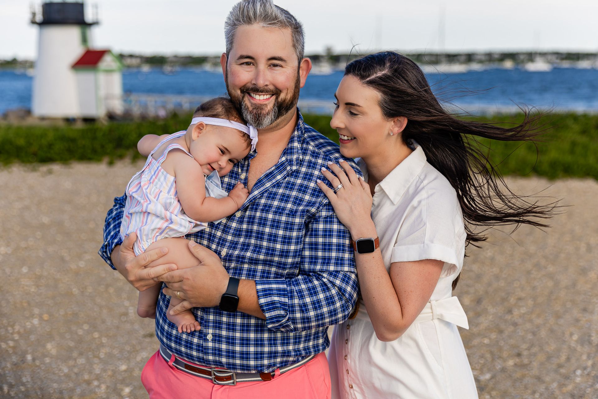New Beginnings: The Nolans Family’s Joyful Session at Brant Point Lighthouse - 2 - 0