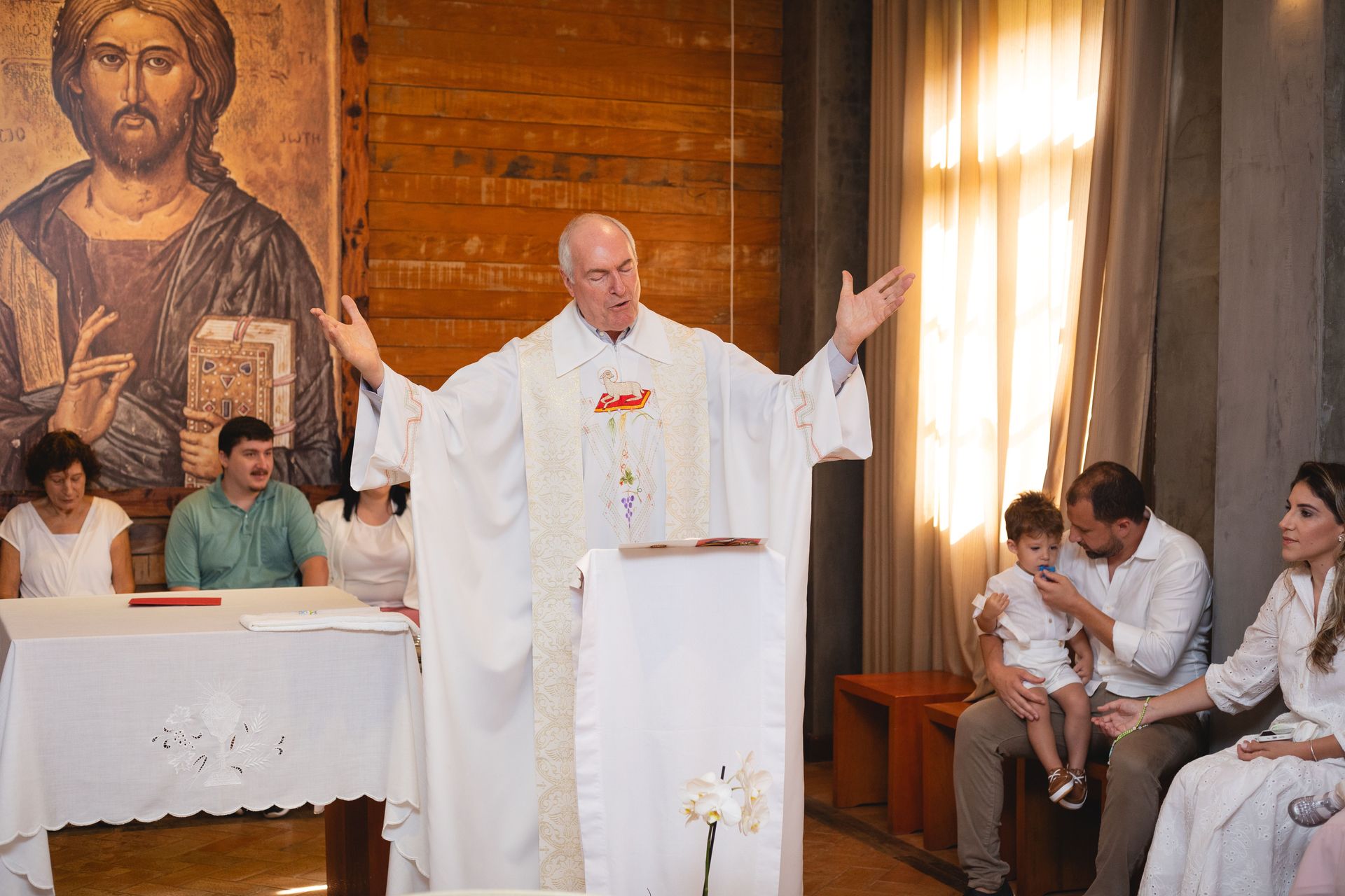 Batizado do Antônio - Mosteiro de Itaici - 2 - 1