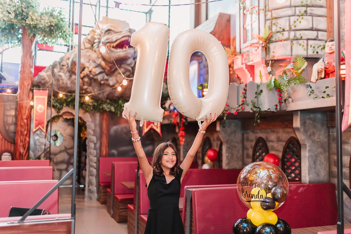 Brenda 10 anos - 2 - 8