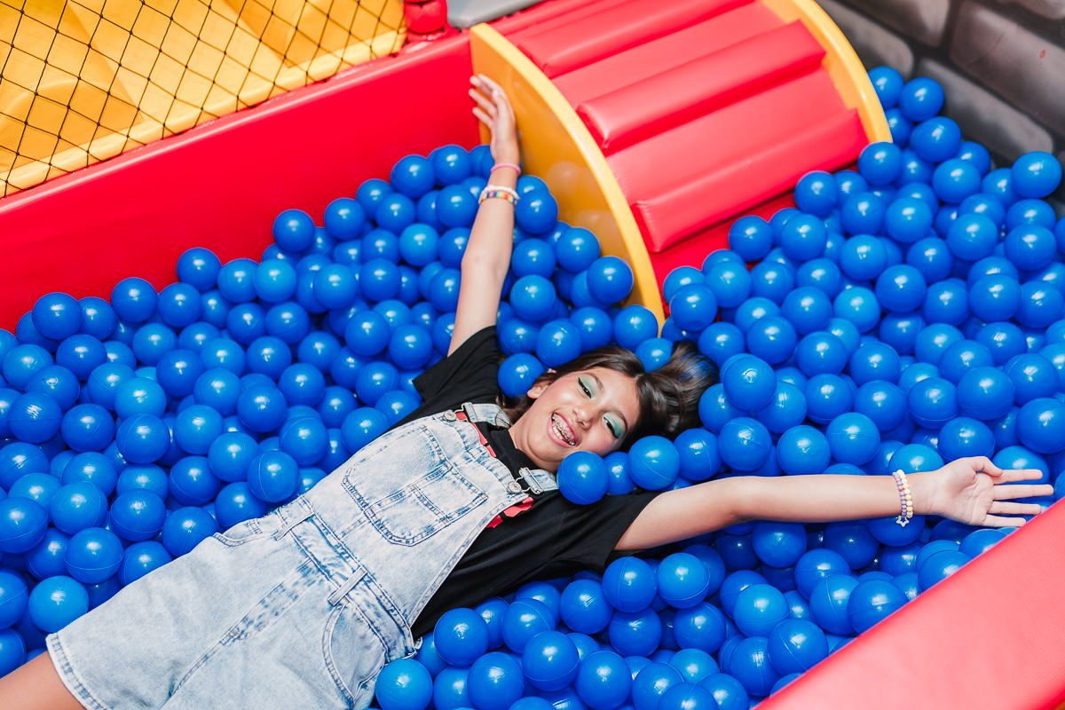 Brenda 10 anos - 2 - 28