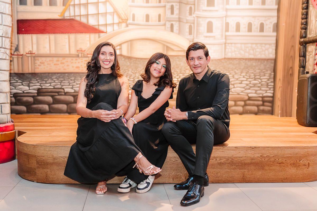 Brenda 10 anos - 2 - 13