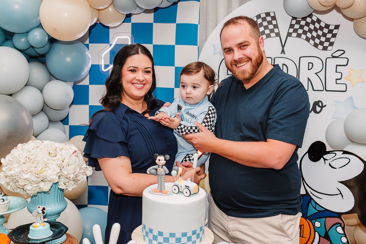 André conta 1 - 2 - 8