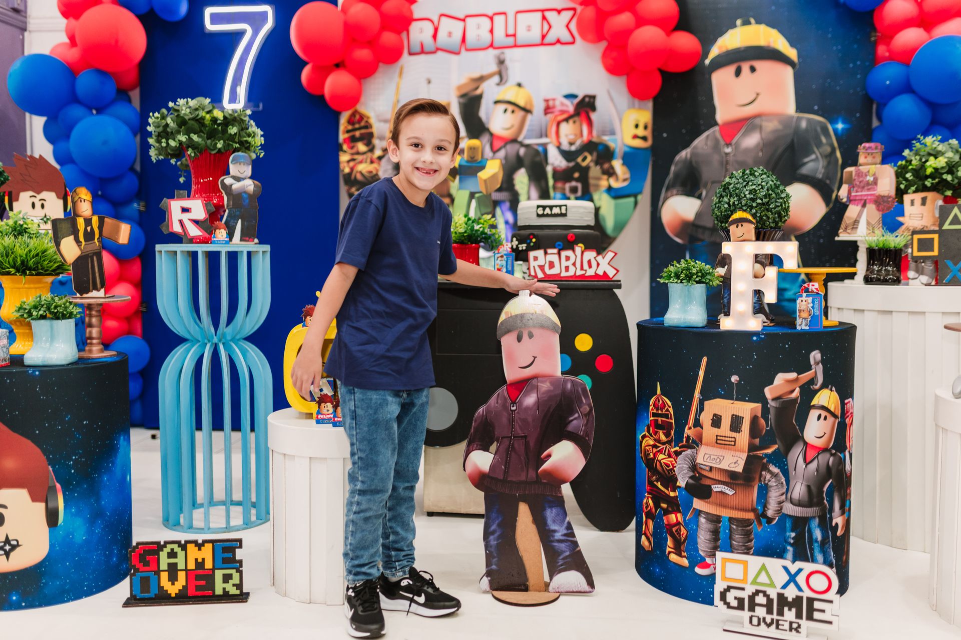 Felipe 7 anos - 2 - 0