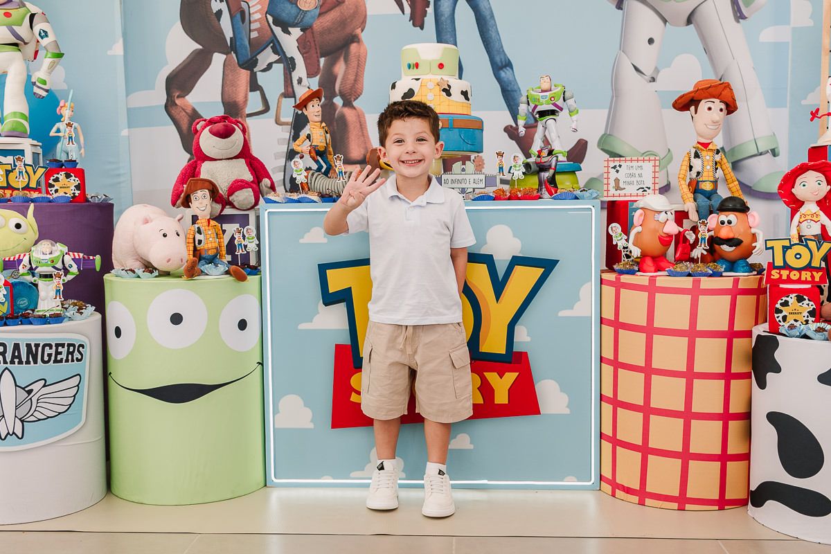 Antônio – 4 anos & João – 1 ano - 2 - 3