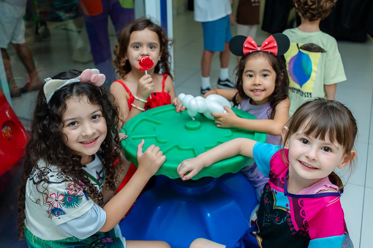 Manuela & Marcela 5 anos - 2 - 32