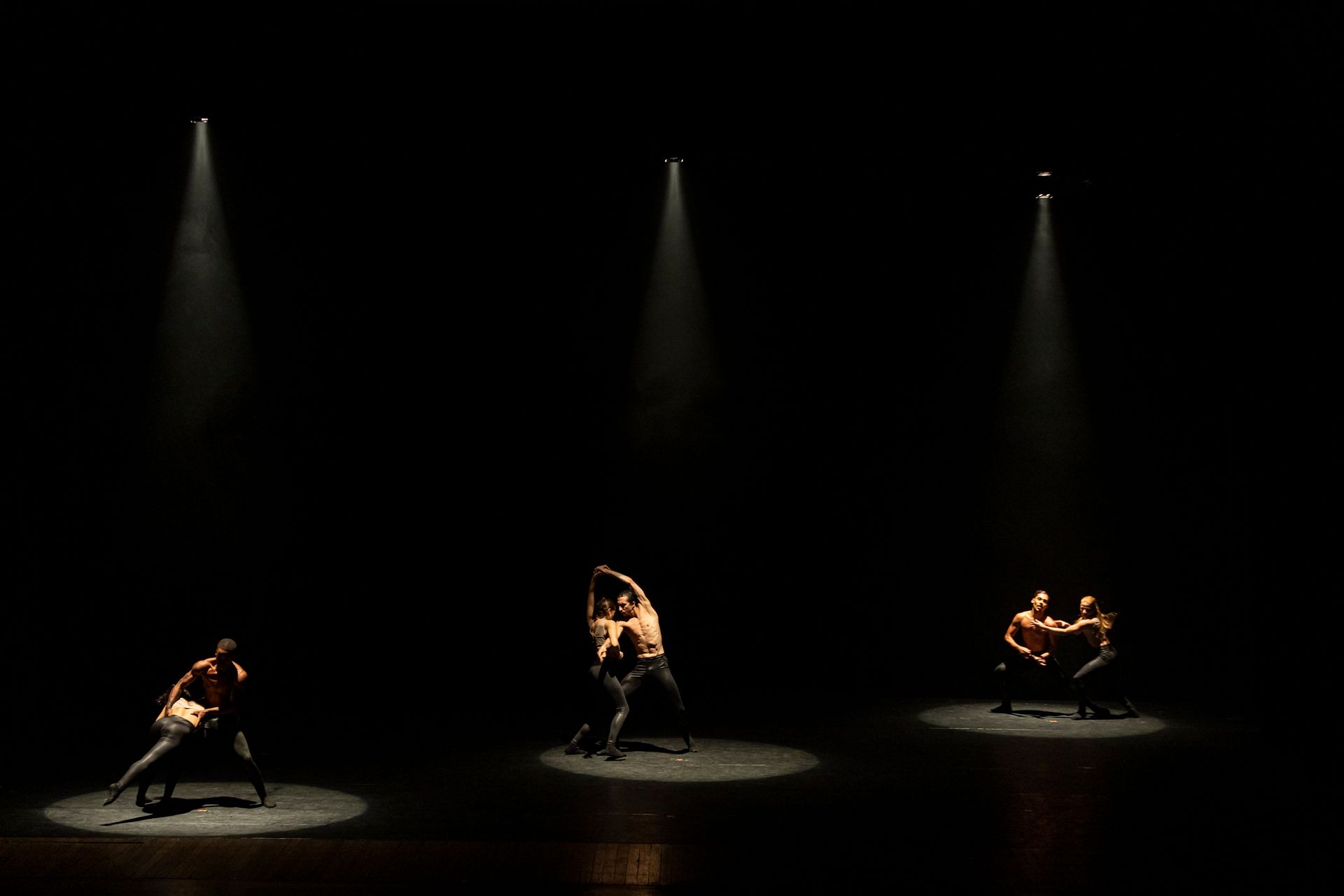 Sua presença tem poder. Use isso a seu favor - Slide 17