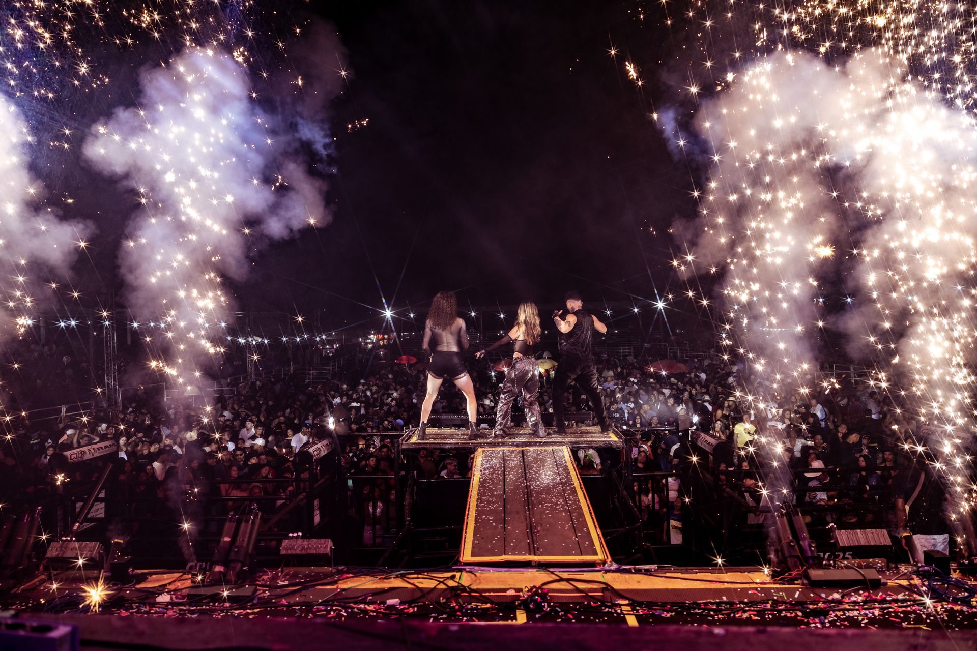 DJ Thalia Rodeio Palmares Paulista 27/10 - 1 - 94