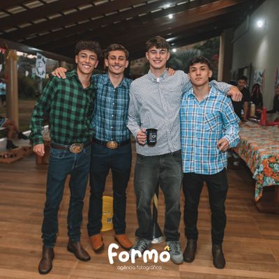 Este é um título. - 1 - 2