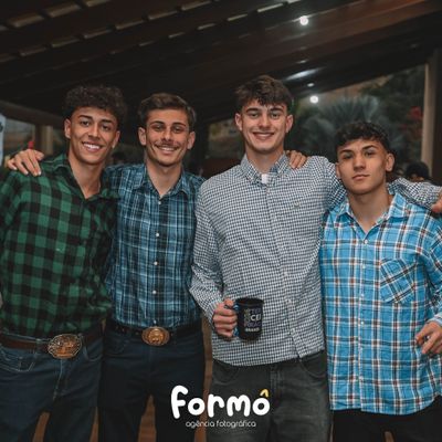 Este é um título. - 1 - 0