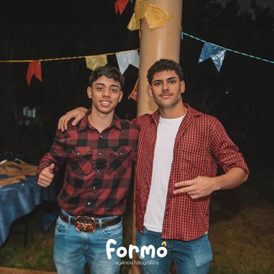 Este é um título. - 1 - 2