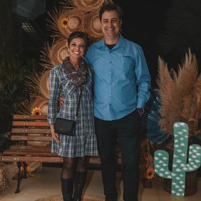 Este é um título. - 1 - 2