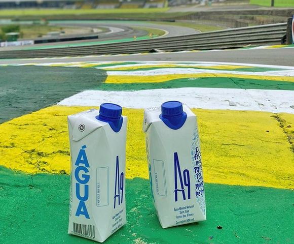 Água A9 da Poty patrocina a etapa do Brasil de Fórmula I /agua-a9-da-poty-patrocina-a-etapa-do-brasil-de-formula-i