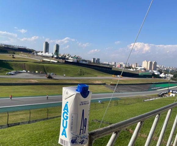 A9 da Poty é água oficial no Grande Prêmio Brasil de Fórmula I /a9-da-poty-e-agua-oficial-no-grande-premio-brasil-de-formula-i