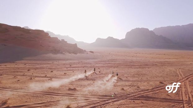 No deserto com meu pai Canal Off /no-deserto-com-meu-pai-canal-off