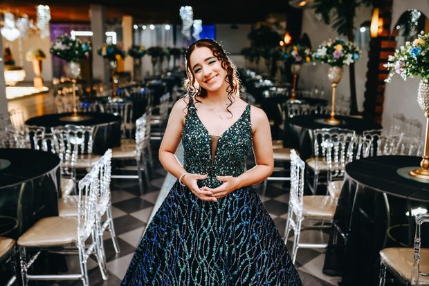 A Celebração Inesquecível de Carol: Uma Noite de Sonhos e Magia /a-celebracao-inesquecivel-de-carol-uma-noite-de-sonhos-e-magia