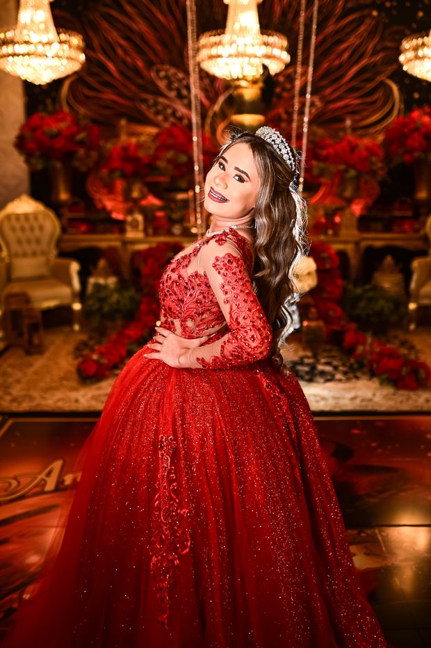 “Bárbara: Um Conto de 15 Primaveras”? /barbara-um-conto-de-15-primaveras