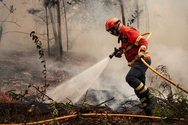 "Os Heróis" das Chamas /os-herois-das-chamas