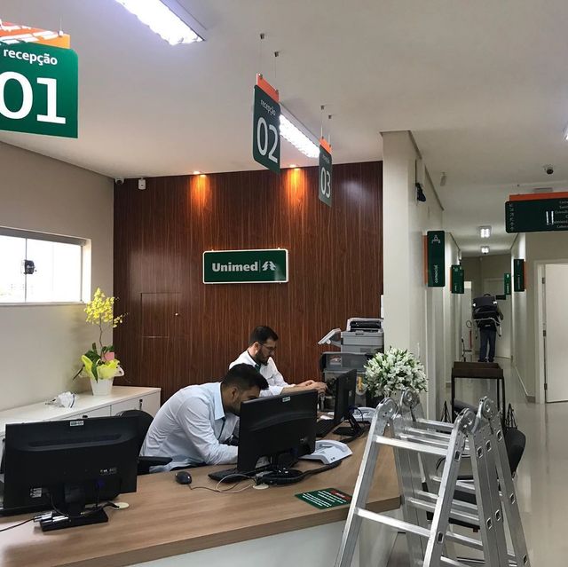 Placas de sinalização com adesivo /placas-de-sinalizacao-com-adesivo