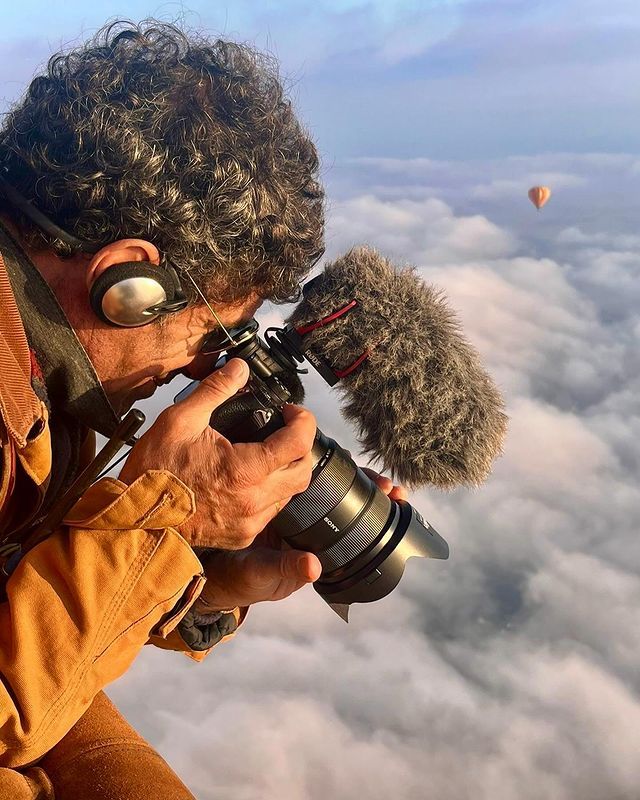 A spectacular end enriching new series for GloboPlay, Brazil. Produced by EDIA.etc. Documenting the fenomenal logistics ofThe most luxurious train, ROVOS RAIL, in the world. An extraordinary finish at the Victoria Falls 🤩 - 1