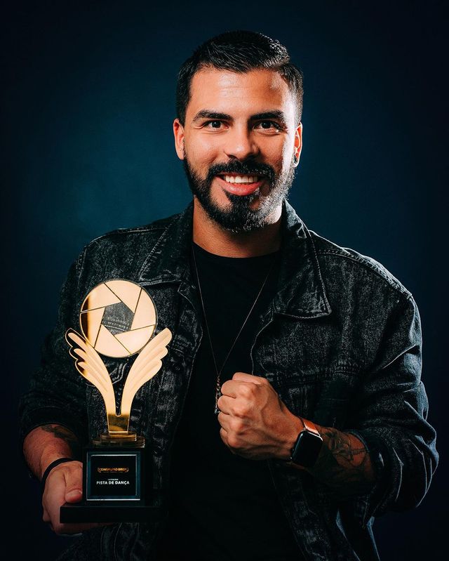 1˚ Primeiro Lugar no Prêmio Bride /1-lugar-no-premio-bride-2023